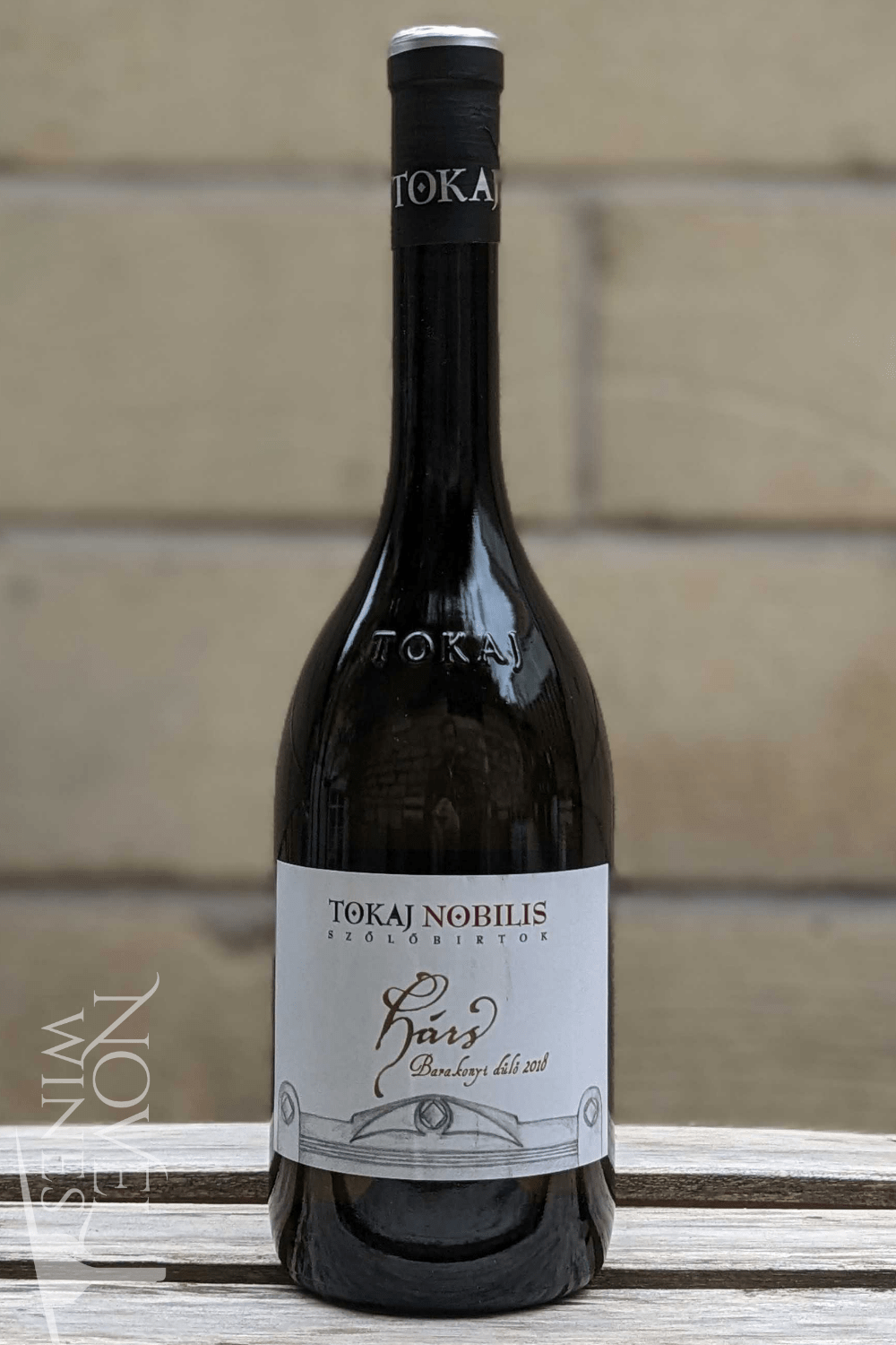 Tokaj Nobilis White Wine Tokaj Nobilis Barakonyi Single Vineyard Harslevelu 2018, Hungary