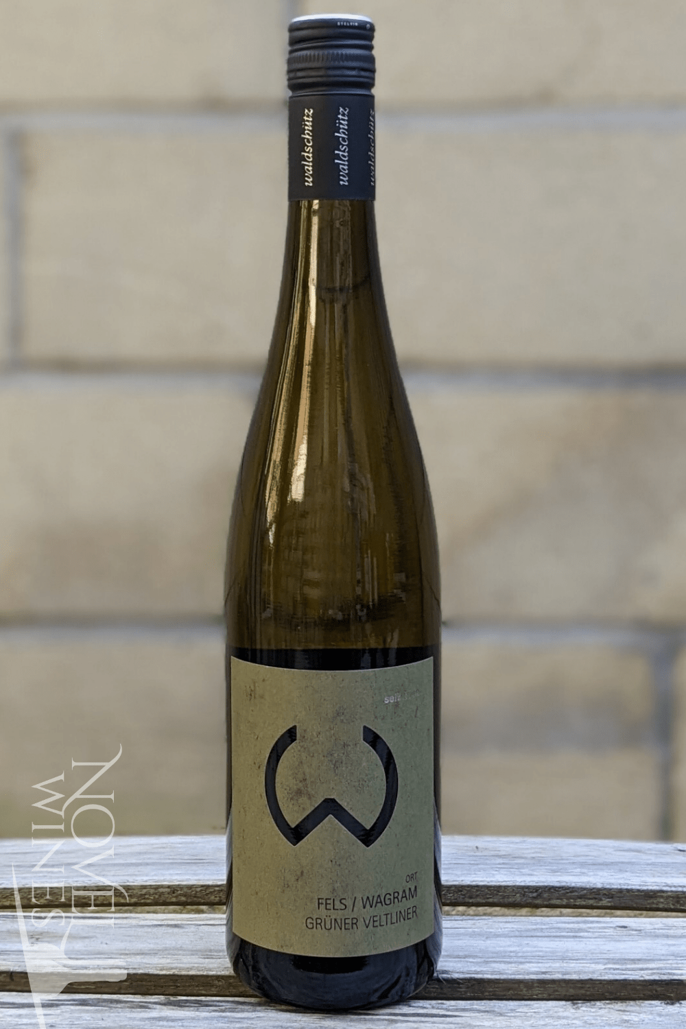 Weinhof Waldschutz White Wine Waldschütz Fels am Wagram Grüner Veltliner 2021, Austria