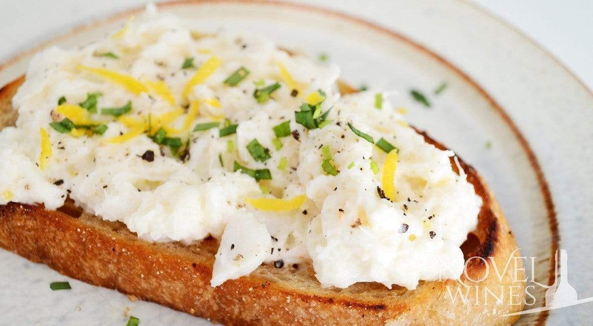 Crab toaste and lemon aioli recipe