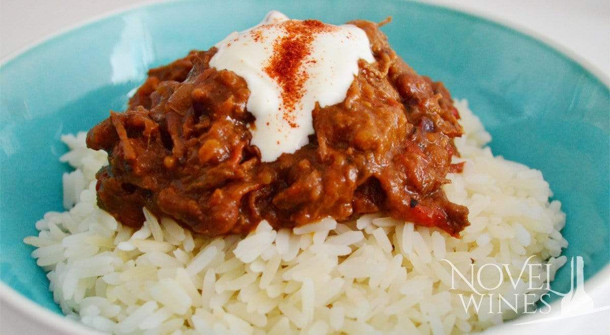 Slow-cooked chilli con carne