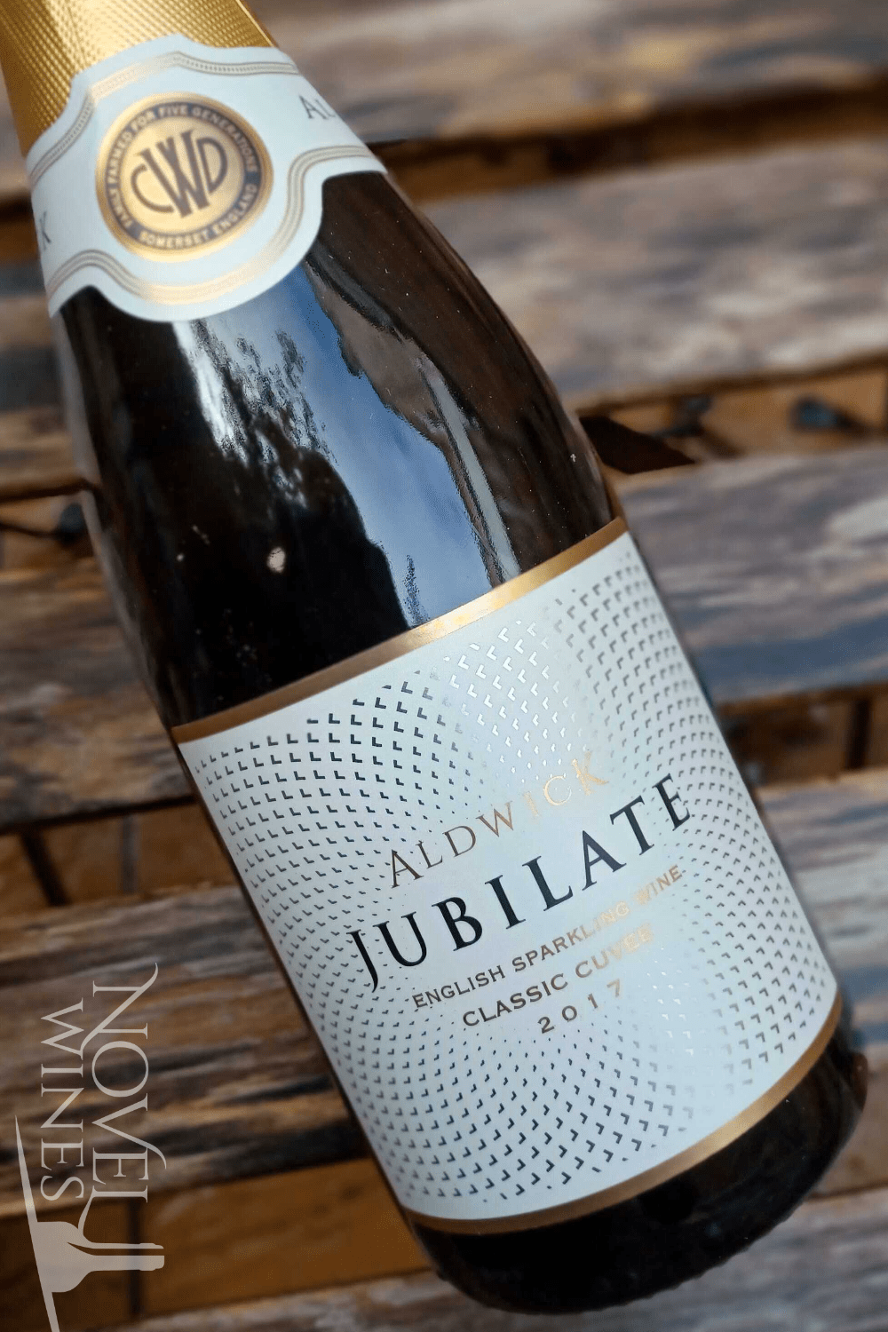 Aldwick Court Farm & Vineyard Sparkling Wine Aldwick Estate Jubilate Classic Cuvée 2017, England