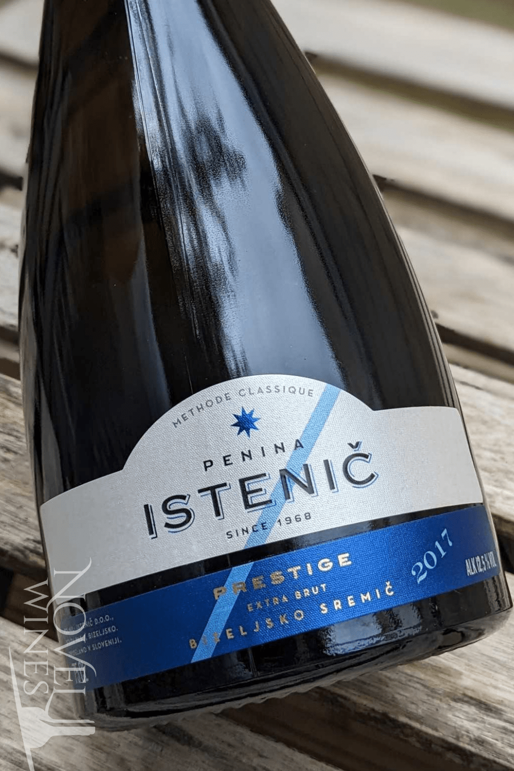 Istenic Sparkling Wine Istenic Prestige Extra Brut 2017, Slovenia