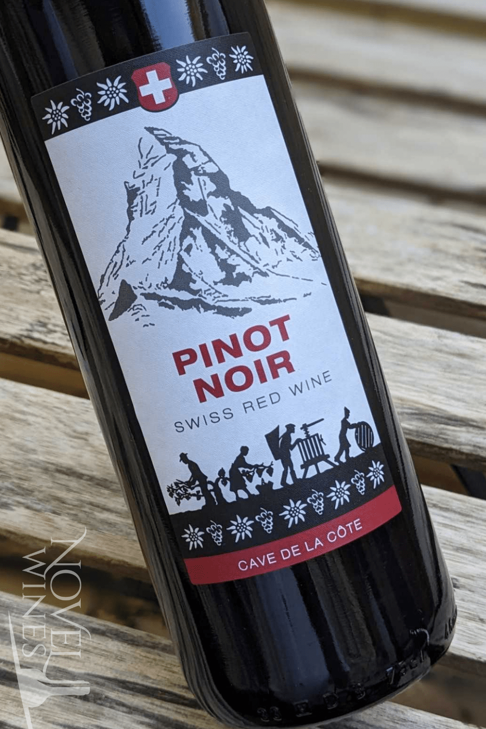 Novel Wines Red Wine Cave De La Côte Pinot Noir Suisse 2021, Switzerland