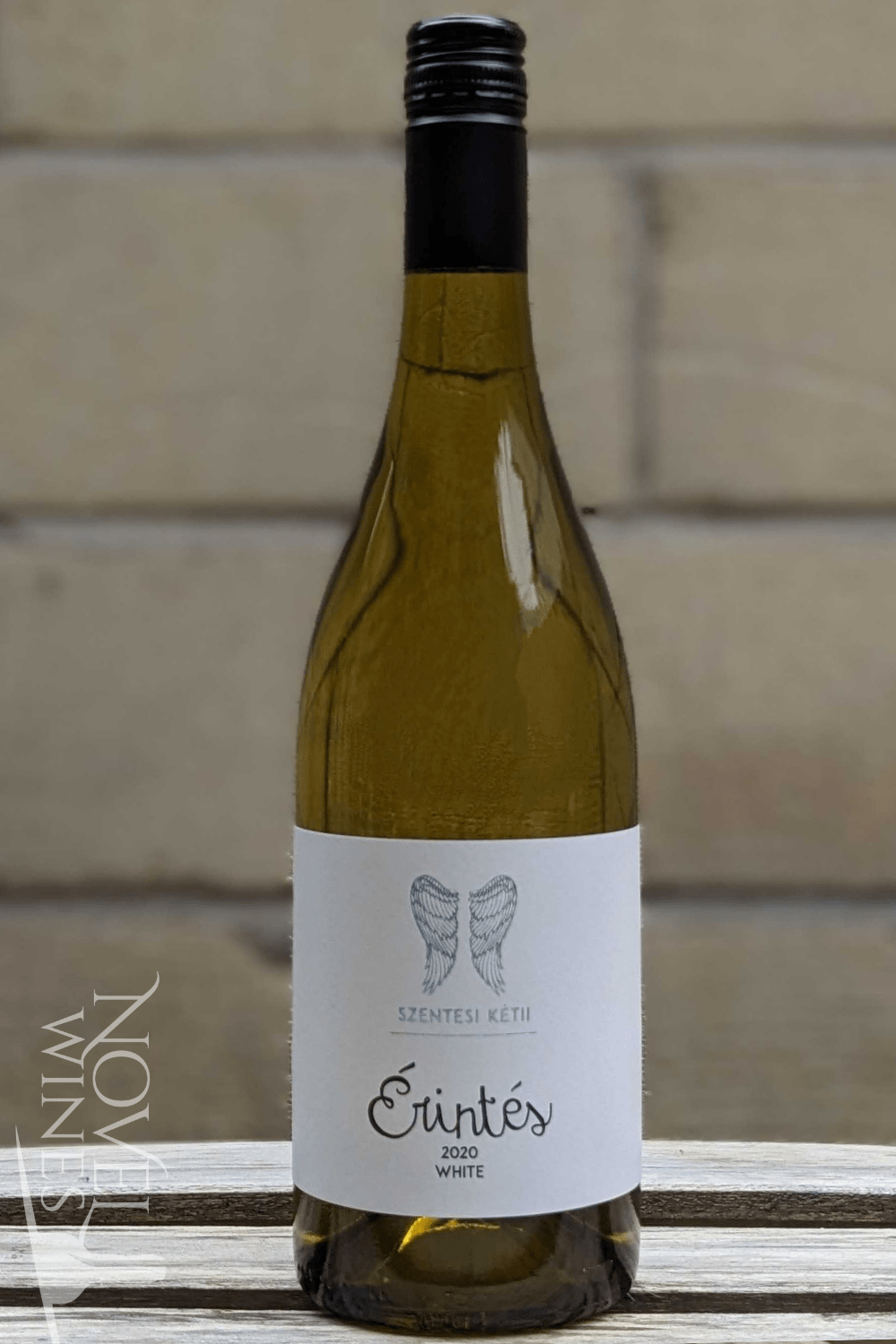 Szentesi Pince White Wine Szentesi Erintes White 2020, Hungary