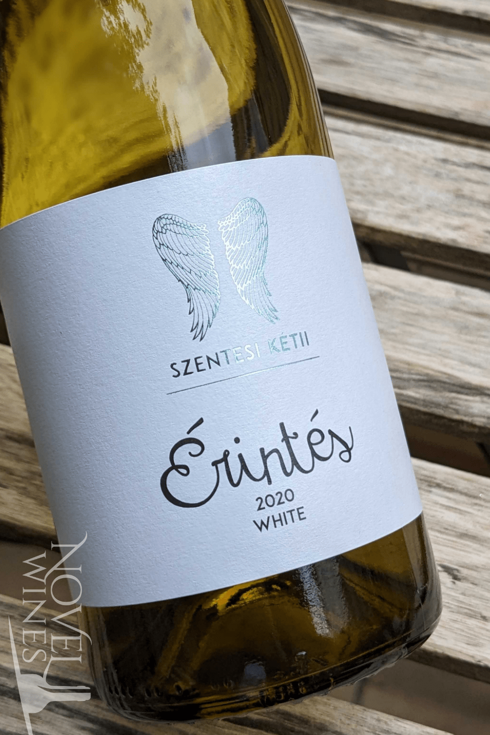 Szentesi Pince White Wine Szentesi Erintes White 2020, Hungary