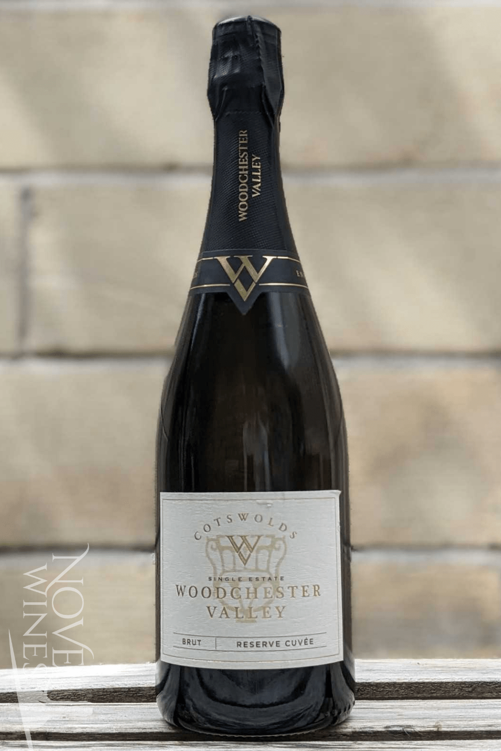 Woodchester Valley Vineyard Sparkling Wine Woodchester Valley Vineyard Cotswolds Reserve Cuvée NV, England